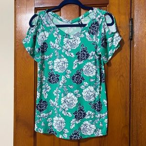 Agnes and Dora Cold Shoulder Love Top